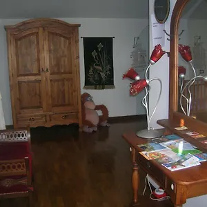 https://villa-la-mansarda-con-piscina.it-tuscanyhotel.com