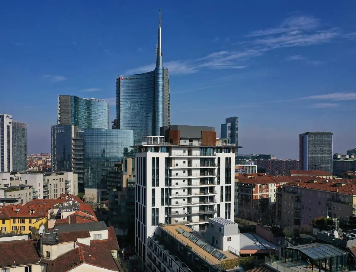 Milano Verticale | Una Esperienze Italy
